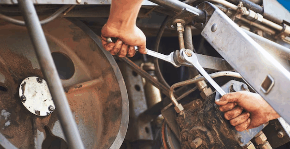 image Super Parts | Expert Tips for Preventing Hydraulic System Leaks